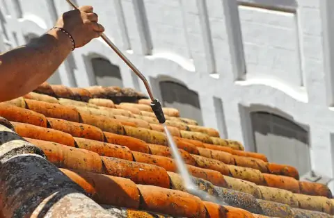 Nettoyage de toitures - Boulleret